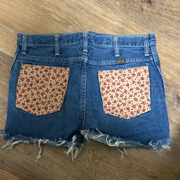 Pants - Floral Patch Denim Shorts
